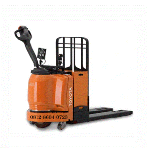 Toyota Pallet Mover 8310-F60 | 2.7 ton